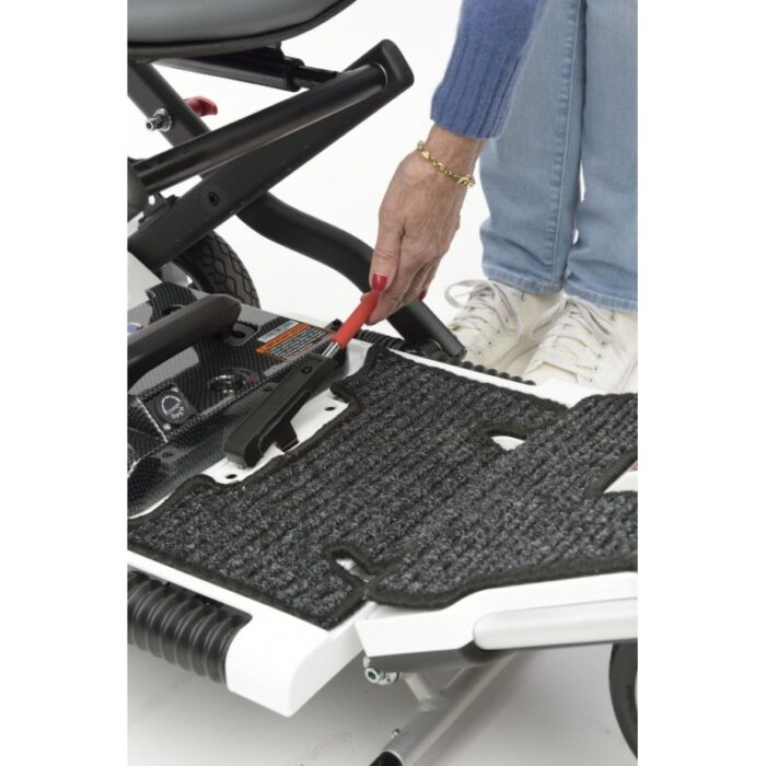 TGA Minimo Plus 3 Twin Folding Scooter - Image 6