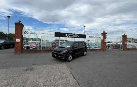 2026 Peugeot Rifter Horizon RS Plus – Black (28)