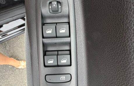 2026 Peugeot Rifter Horizon RS Plus – Black (6)