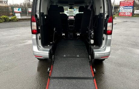 Ford Connect Freedom – 4 Seats & WC (16)