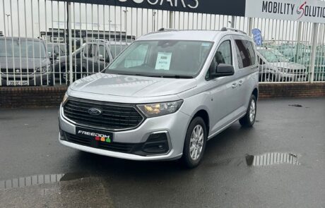 Ford Connect Freedom – 4 Seats & WC (19)