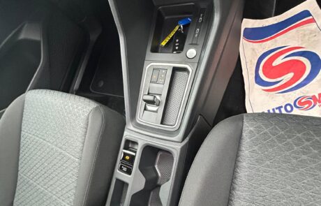 Ford Connect Freedom – 4 Seats & WC (5)