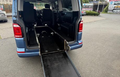 2017 VW Transporter – Blue – 3216 (13)
