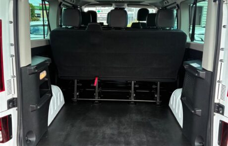 241D4205 Renault Trafic (17)