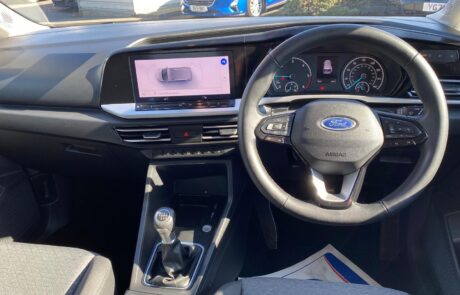 2024 Ford Grand Tourneo Connect Freedom RE – 3031 Met Red (11)